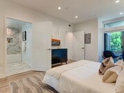 Photo - 338 Mariposa Ave Unit 401