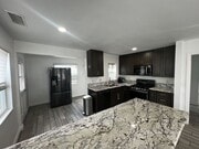 Photo - ANDERSON 14101 1/2 Unit 14101 1/2