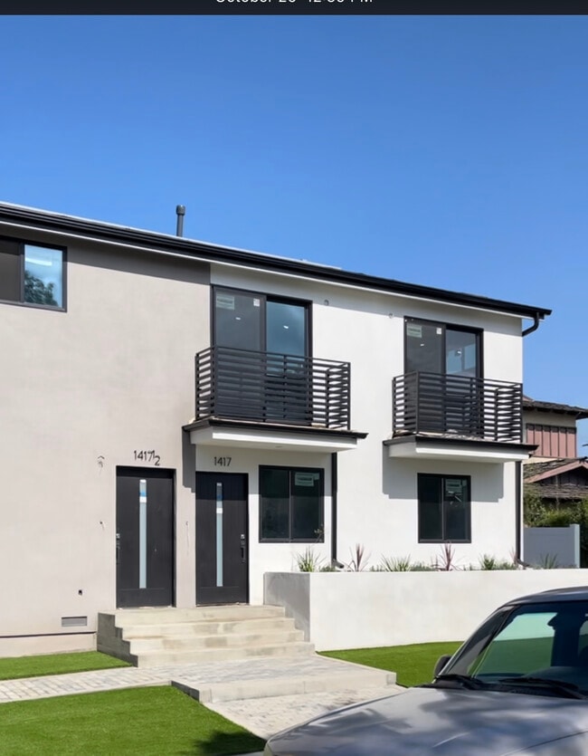 Building Photo - 1417 254th St Unit 1417