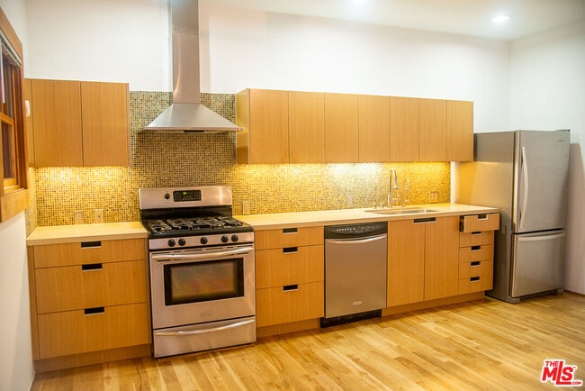 Photo - 8 Brooks Ave Unit 10