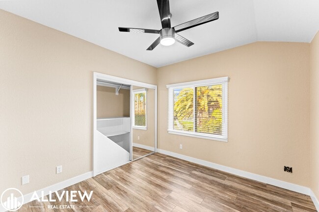 Photo - 3244 Clay St Unit 1/2