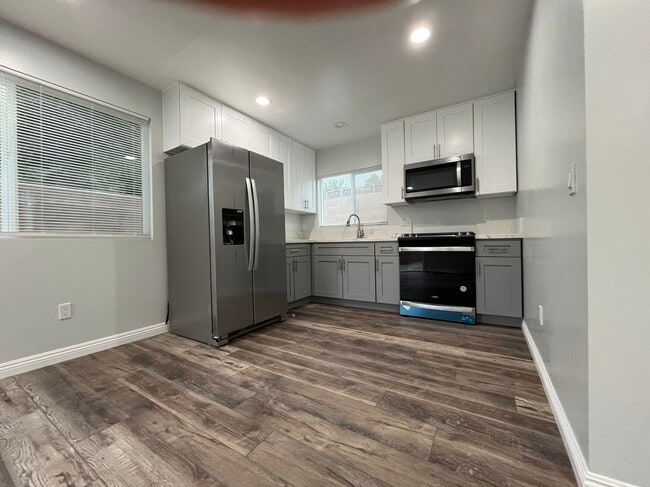 Photo - 2209 Fitzgerald Rd