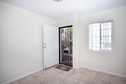 Photo - 839 S 37th St House