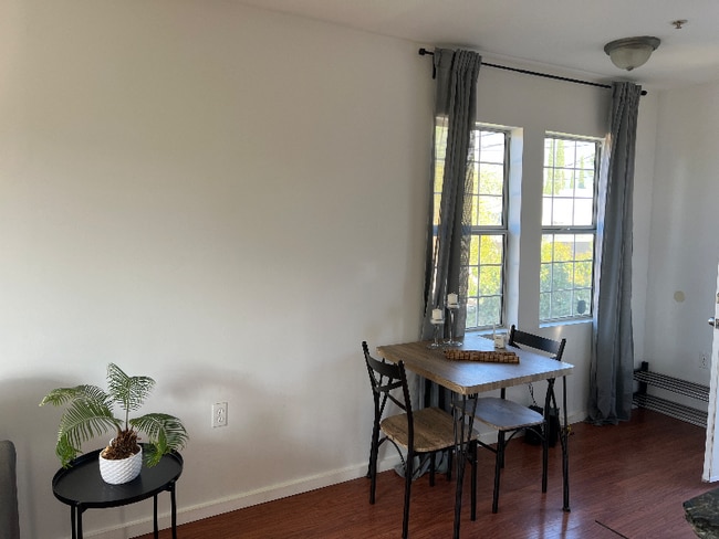 Photo - 2078 El Sereno Ave