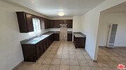 Photo - 1735 W 55th St Condo