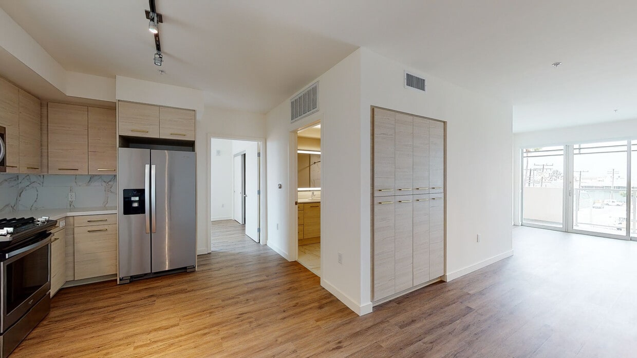 3D Tour - Catherine Santa Monica