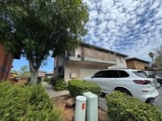 Photo - 3 bedroom - 1.5 bathroom single level Condo