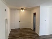 Photo - 1118 S Sherbourne Dr