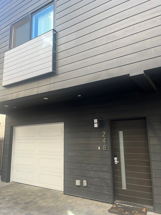 Photo - 248 N Dillon St