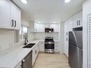 Photo - 6715-6717 N Elman St Unit 6717