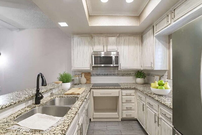 Photo - 3480 Barham Blvd Unit 203