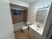 Photo - 1600 Picadilly Way