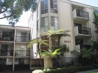 Photo - 8530 Holloway Dr Unit 108