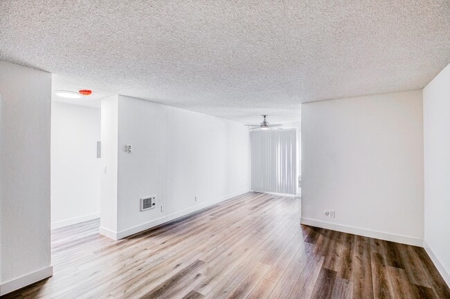 Photo - Victoria Apartments