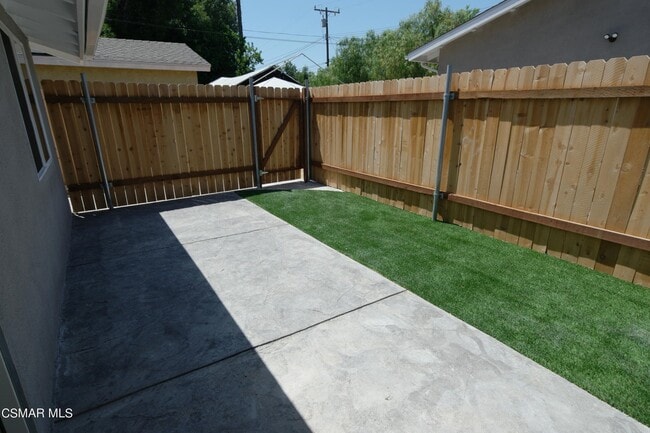 Photo - 971 Calle Nogal