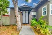 Photo - 3891 Superba St
