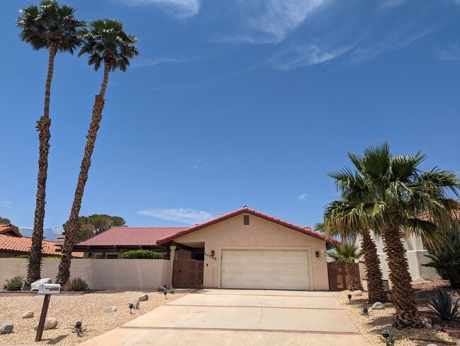 Resort Living in Desert Hot Springs - Resort Living in Desert Hot Springs House