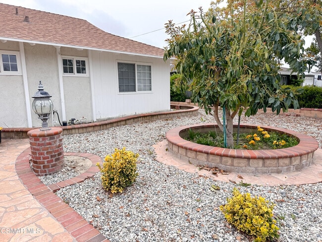 Building Photo - 2042 Arcane St Rental