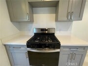 Photo - 1152 E 77th St