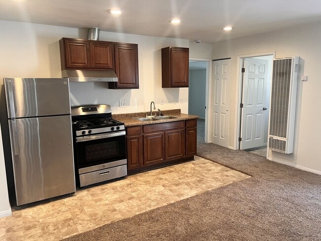 Photo - GLACIER AVE Unit 4442-B