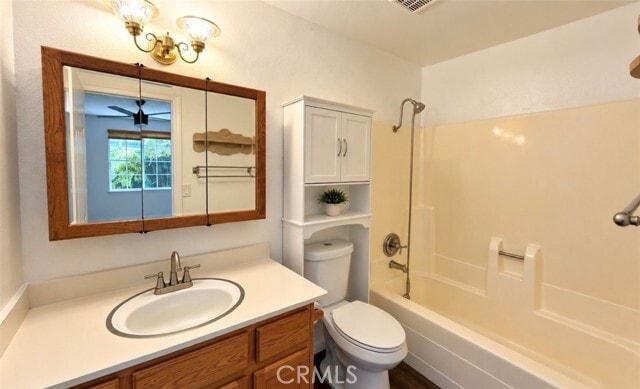 Photo - 3044 Monroe St