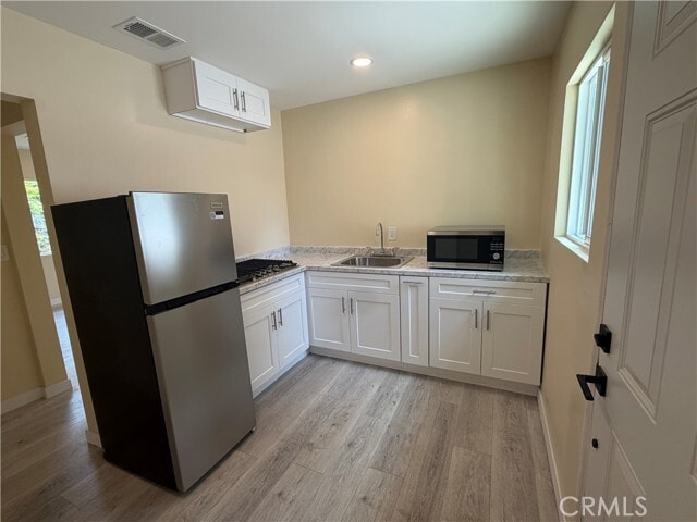 Photo - 7912 White Oak Ave