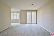Photo - 6400 Crescent Park E