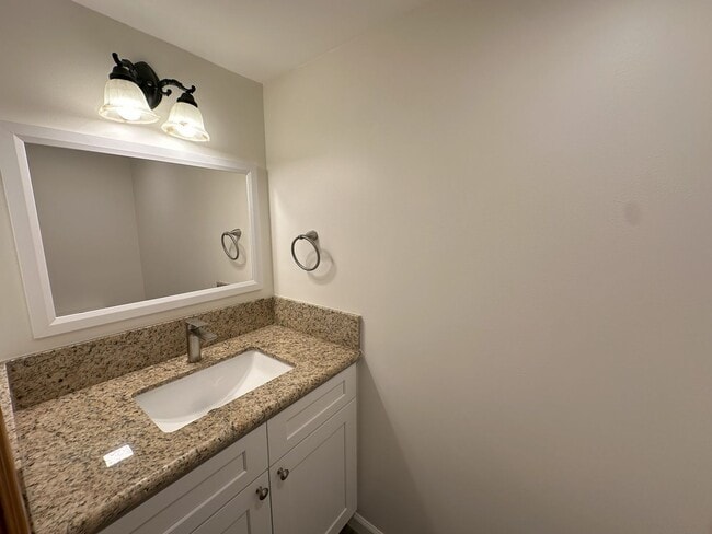 Photo - Beautiful 2 Story 2 Bed 1.5 bath Townhouse