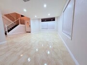 Photo - 660 Quince St