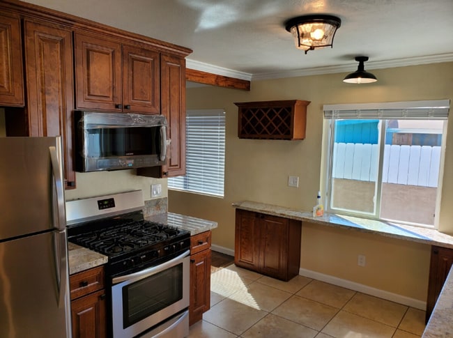 Photo - 3841-3845 Superior Street Unit 3843