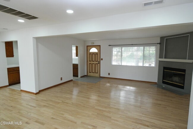 Photo - 611 Calle Pensamiento