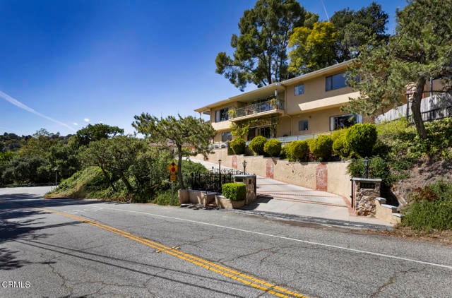 Photo - 3139 Linda Vista Rd