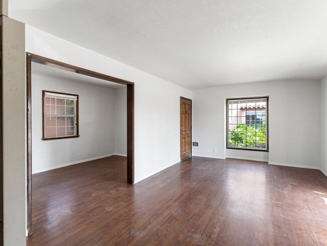 Photo - 801 St Louis Ave Unit 801