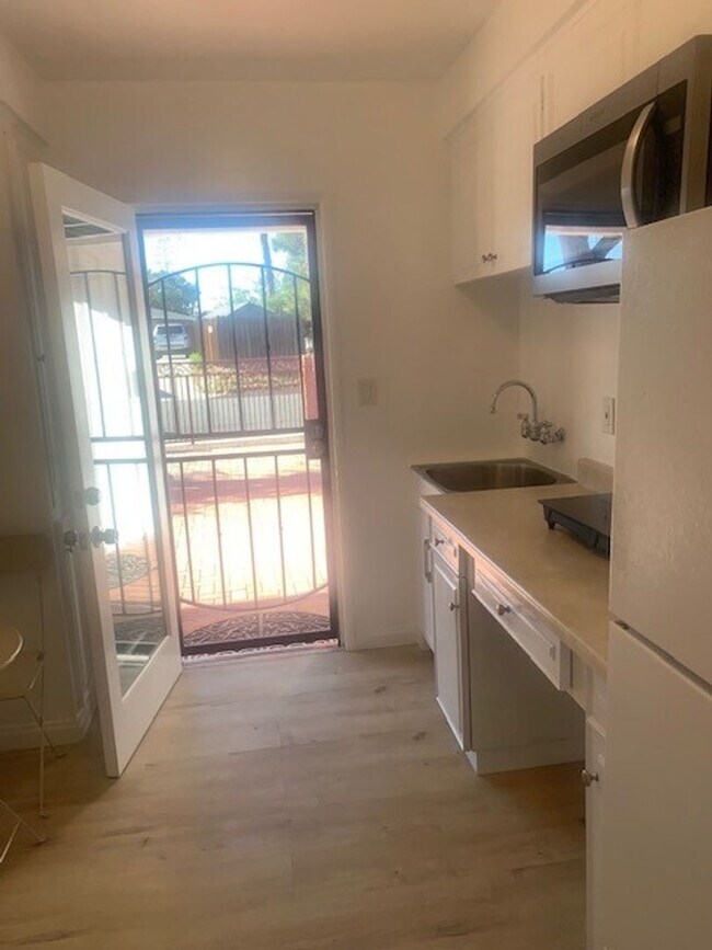 Photo - Fletcher Hills Studio with Amazing View!