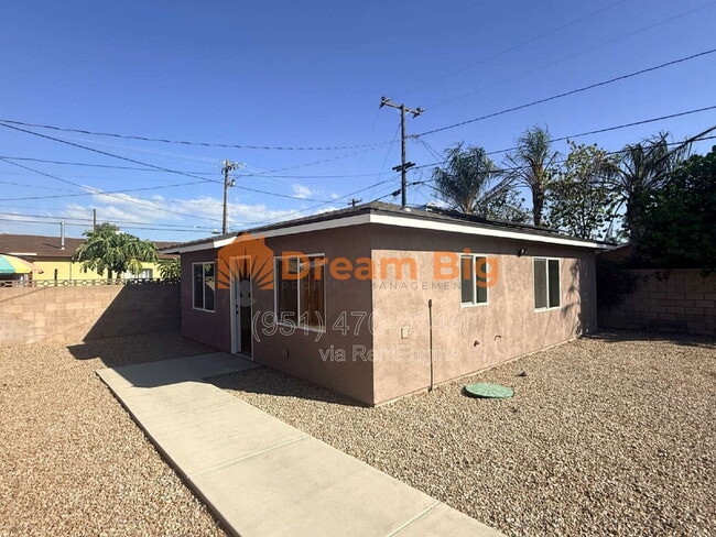 Building Photo - 509 W Lorraine Pl Rental