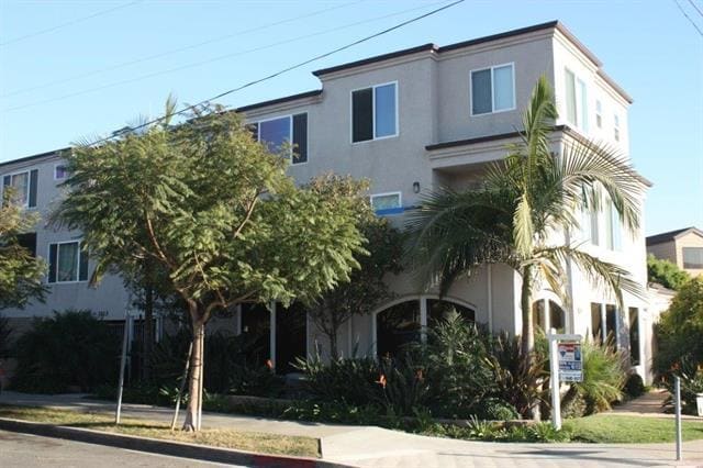 Photo - 1607 Emerald St Unit Emerald