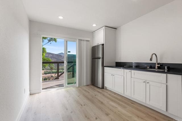 Photo - 2916 Anaheim St