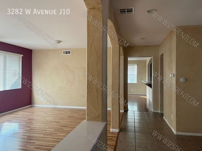 Photo - 3282 W Ave J 10