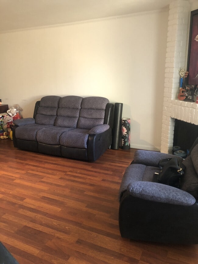 Photo - 243 Espanas Glen