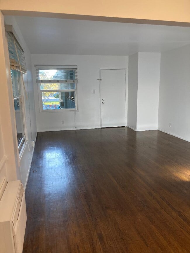 Photo - 5806 Coldwater Canyon Ave Unit #6