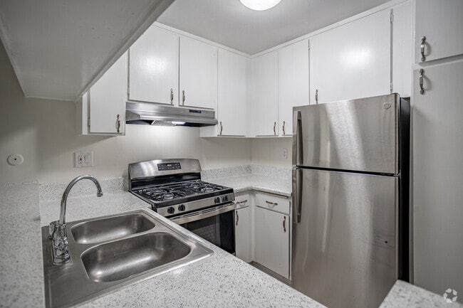 Interior Photo - The Arbors Santa Ana Rental