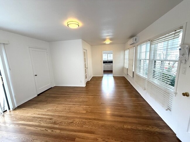 Photo - Bungalow - 1 bedroom + Office = natural wood floors, mini split a/c , new appliances, private pat... Unit 1114 1/2 Brent