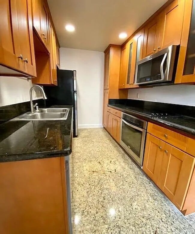 Photo - 8660 Via Mallorca Unit A