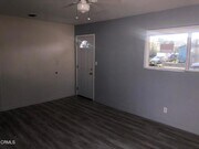 Photo - 2687 Hartnell St