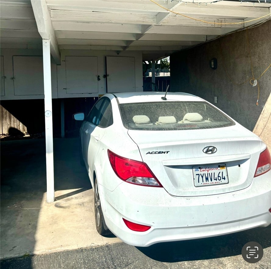 Photo - 650 N 3rd Ave