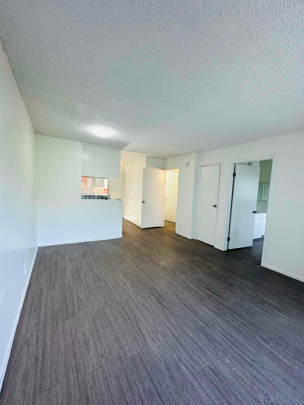 Photo - 4688 Huntington Dr Apartment Unit 305