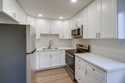 Photo - 660 N Hickory St Unit #D