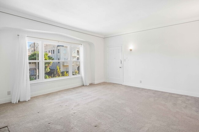 Photo - 645 S Detroit St