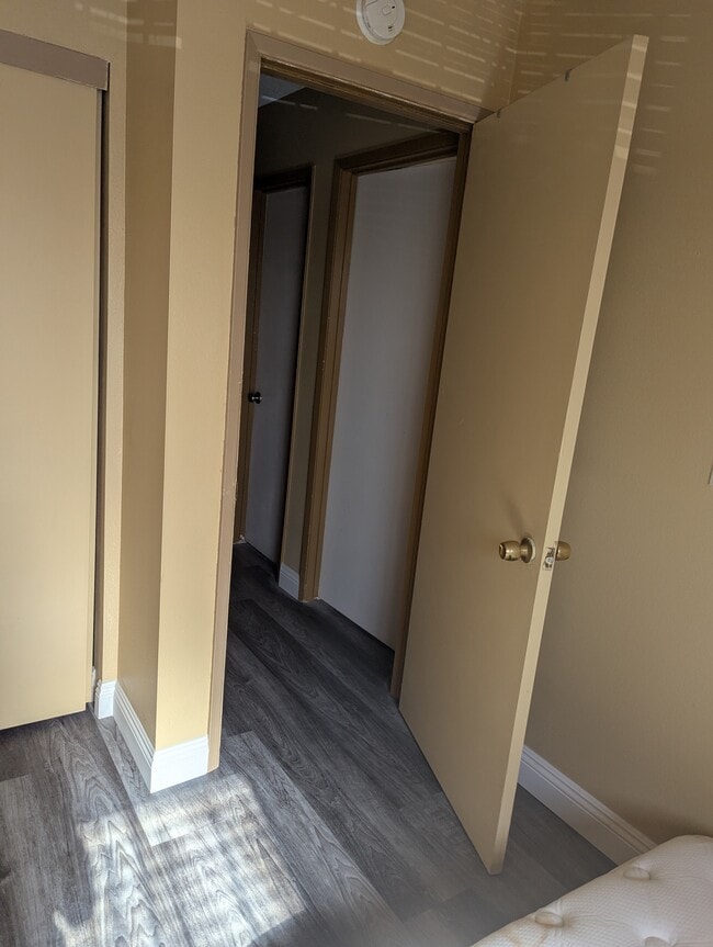 Photo - 2119 W 29th St