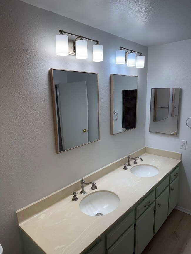 Photo - 1140 E Ocean Blvd Unit 225